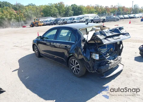 2017 Volkswagen Jetta 1.4T Se из США, поврежденный, VIN 3VWDB7AJ0HM375856